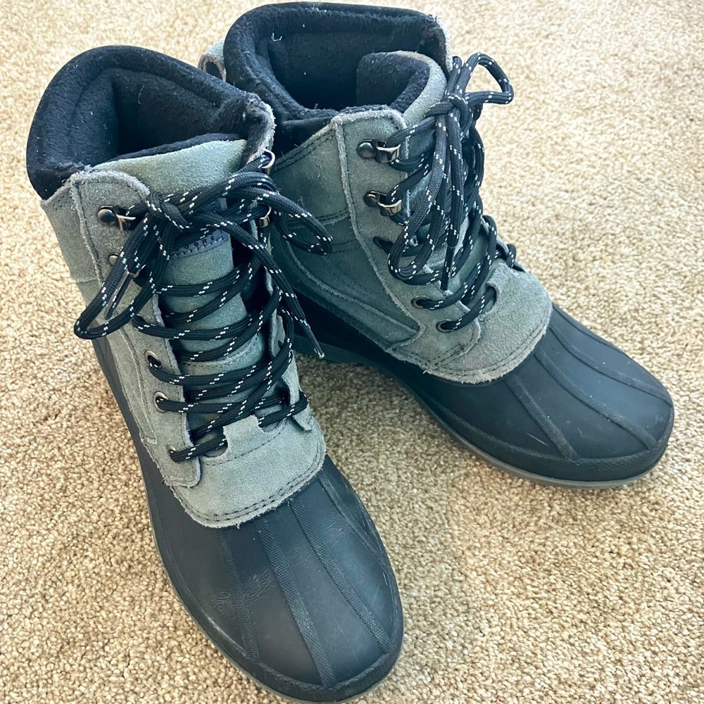 Magellan Leather Lace Up Leather Rubber Duck Boots Mens Size 7D Snow Outdoors
